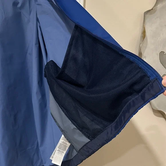 Columbia Navy and Royal Blue Windbreaker - Picture 7 of 9